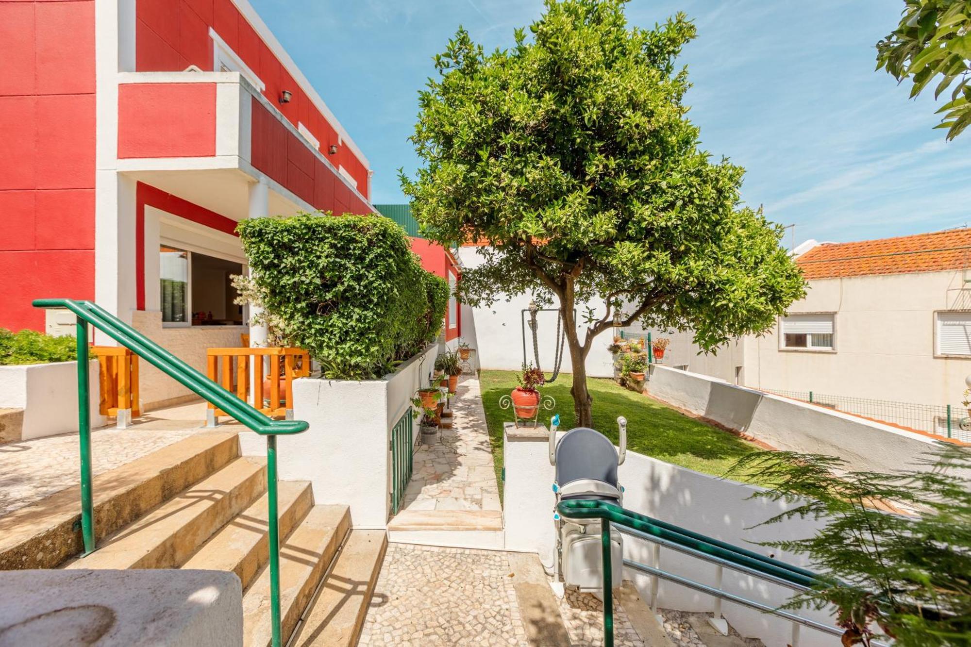 Alges Village Casa 2 By Lisbon-Coast Vacation Exterior photo